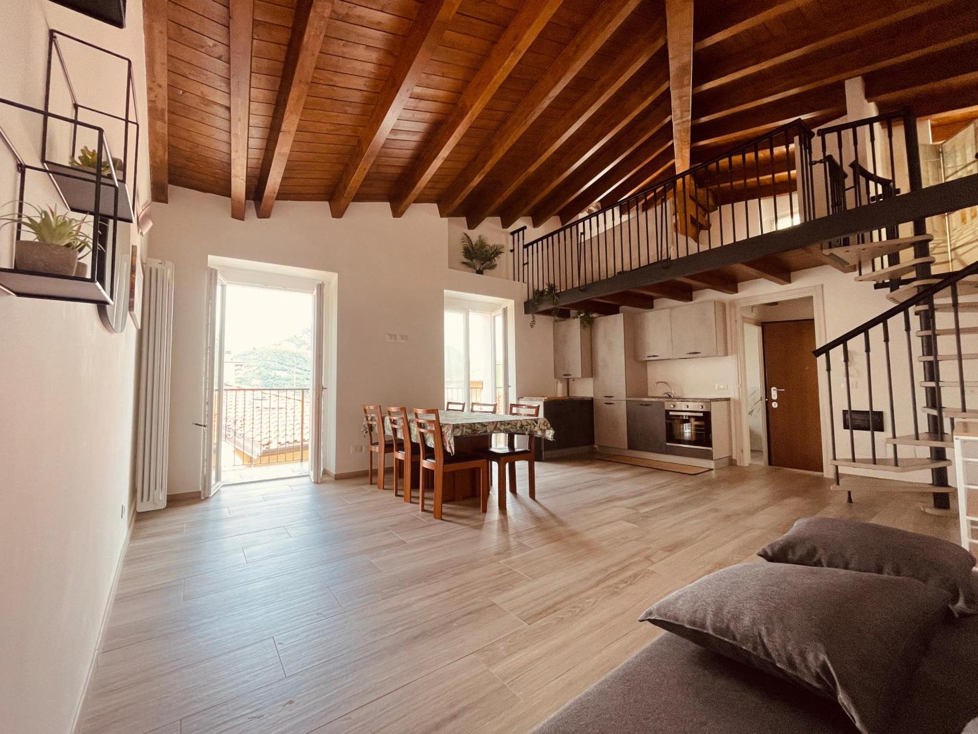 Lake House Vercurago Ngoại thất bức ảnh